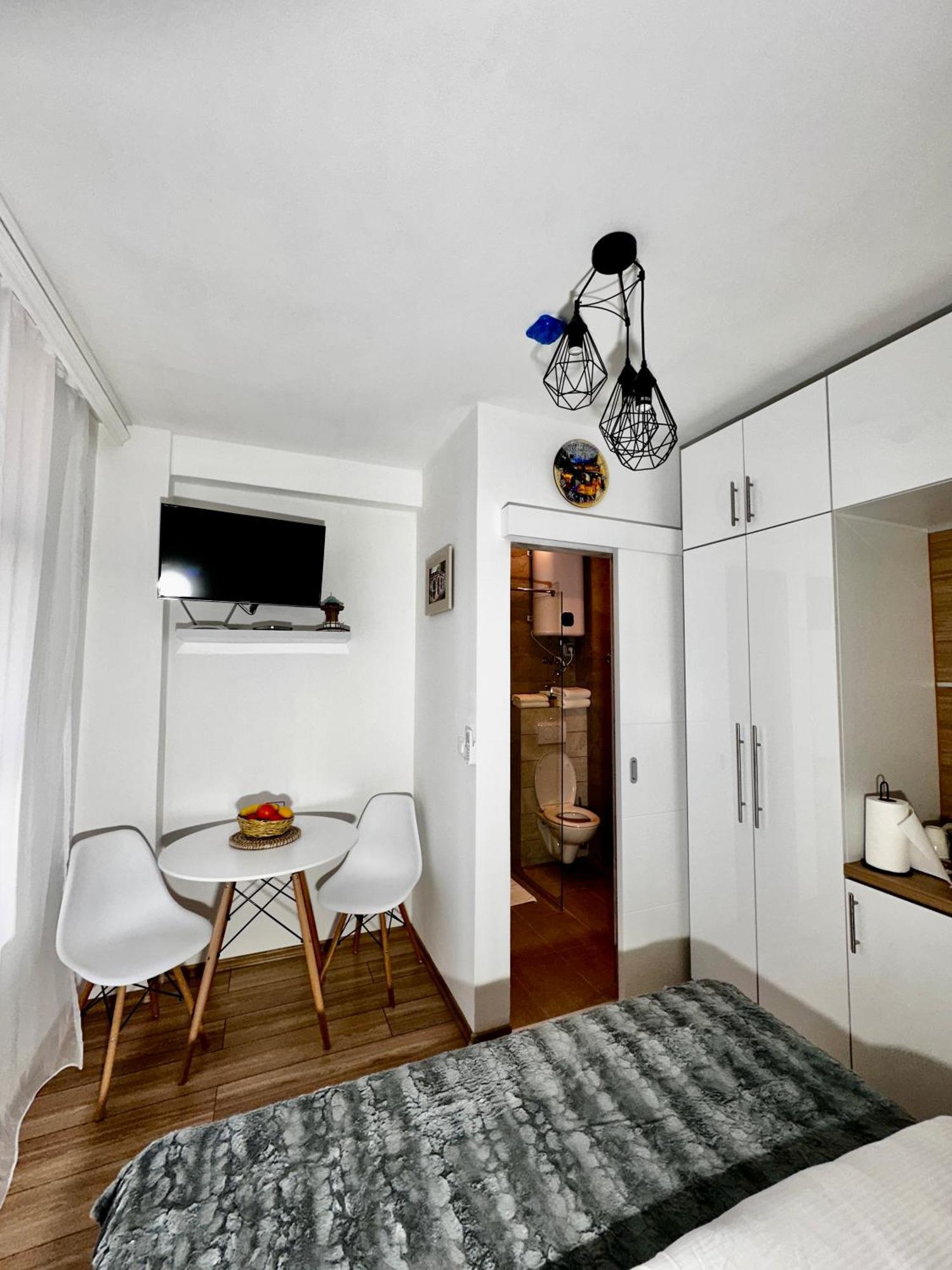 Epicenter Apartment Сараево Екстериор снимка