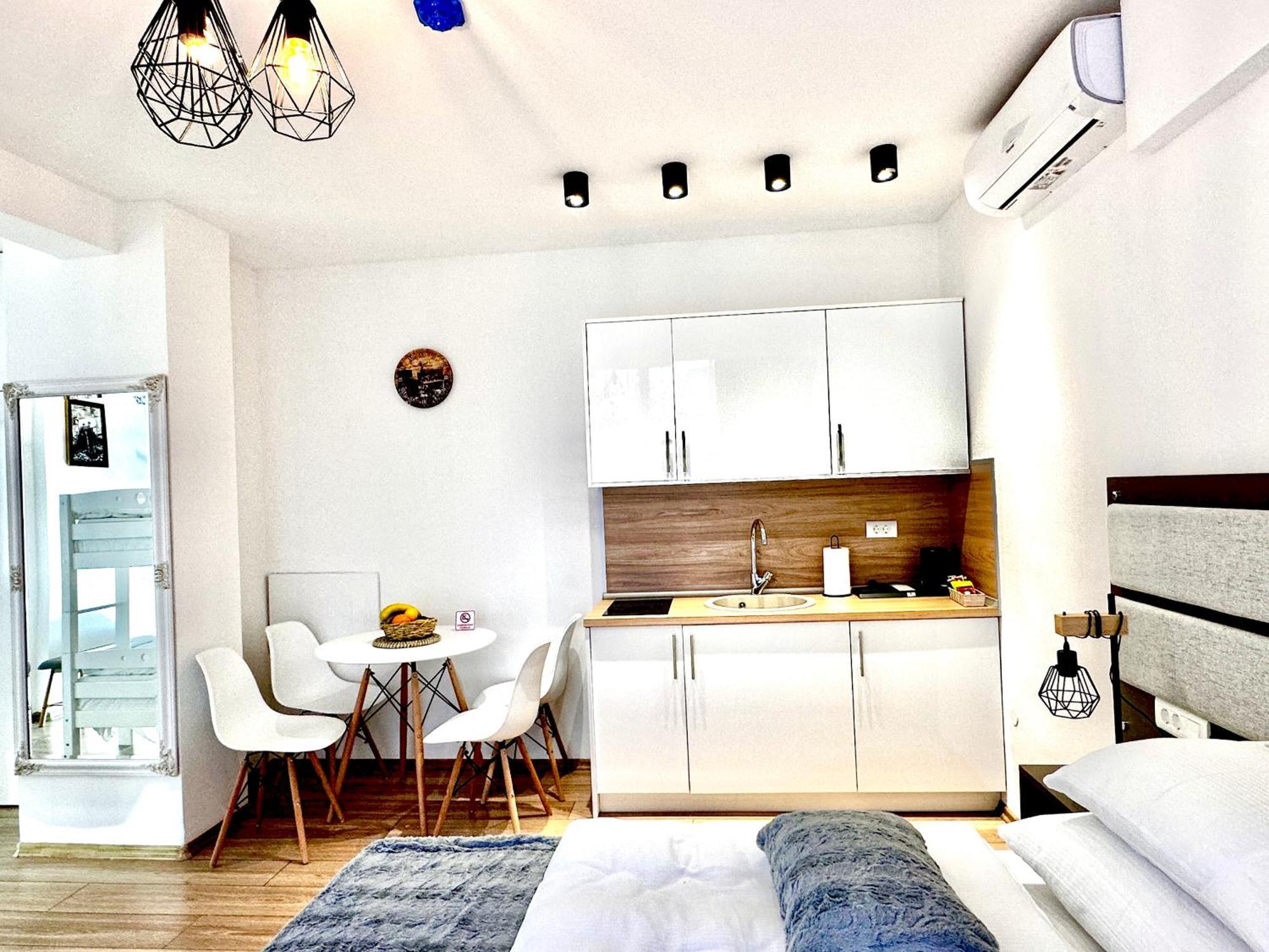Epicenter Apartment Сараево Екстериор снимка