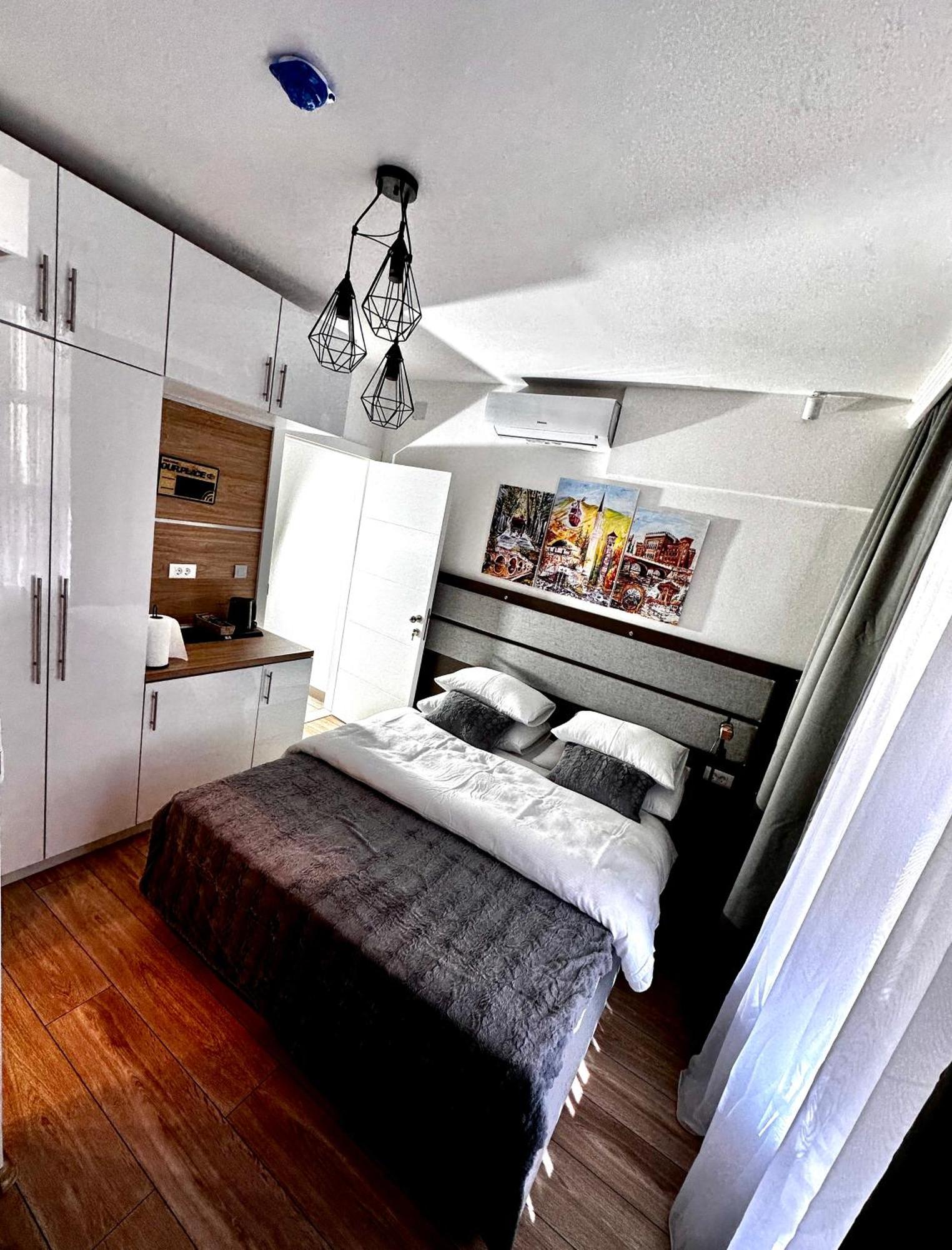 Epicenter Apartment Сараево Екстериор снимка