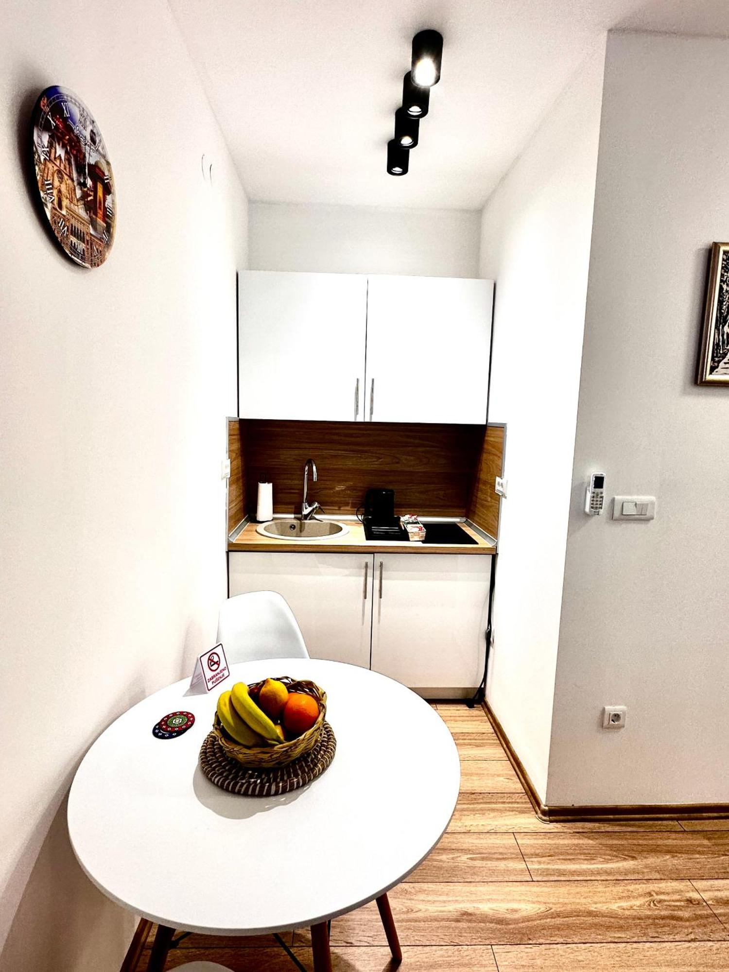 Epicenter Apartment Сараево Екстериор снимка