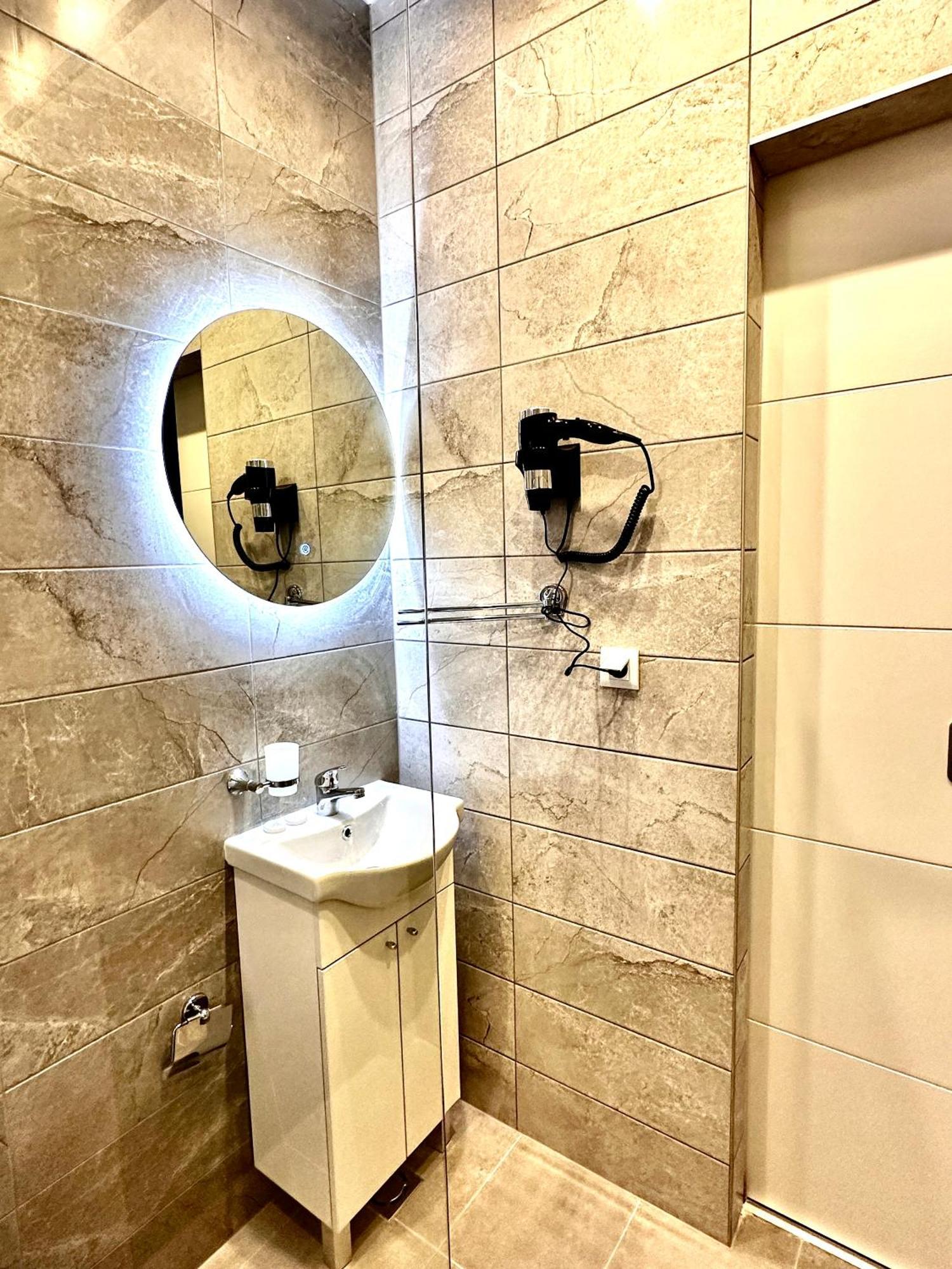 Epicenter Apartment Сараево Екстериор снимка