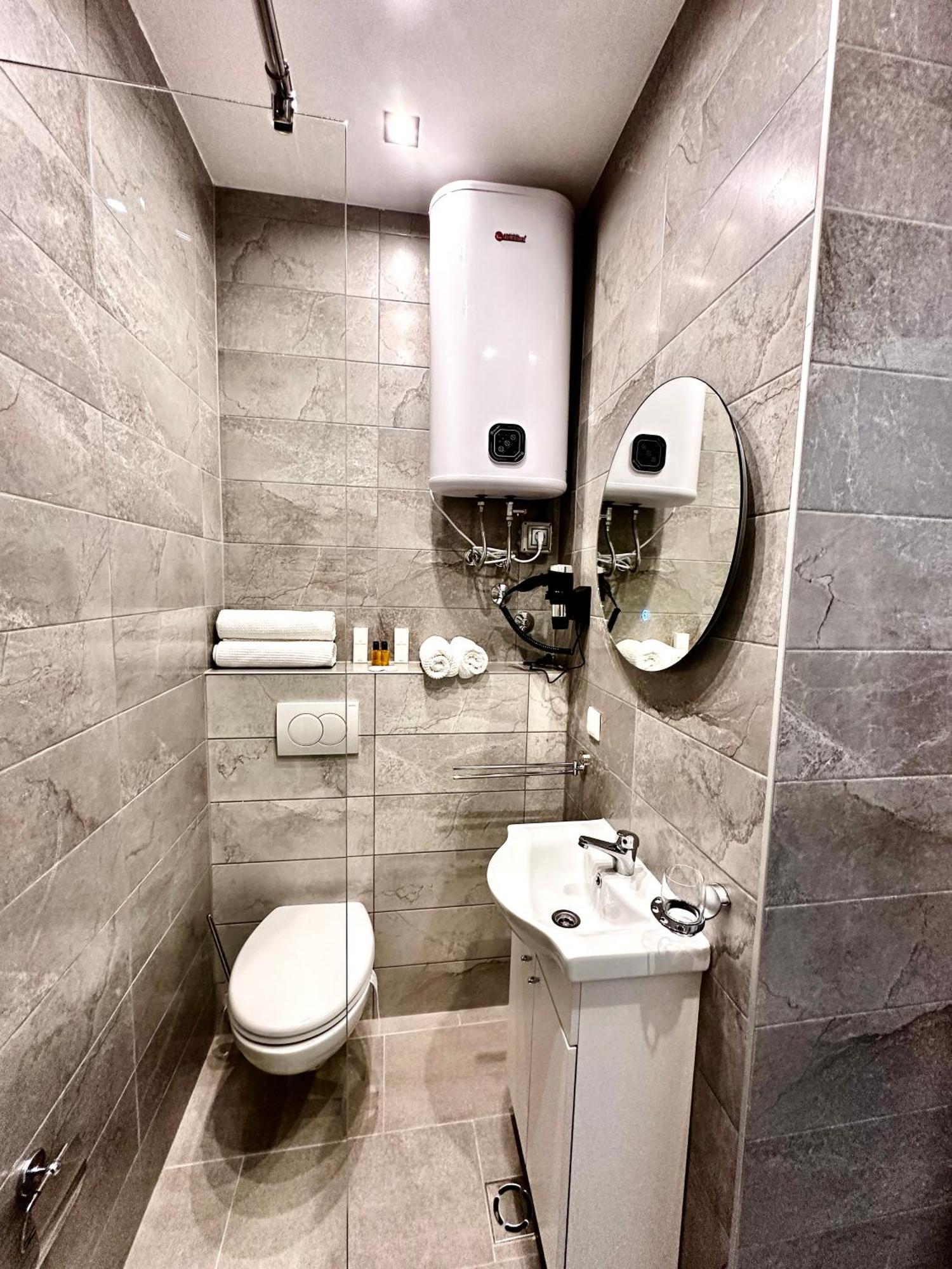 Epicenter Apartment Сараево Екстериор снимка