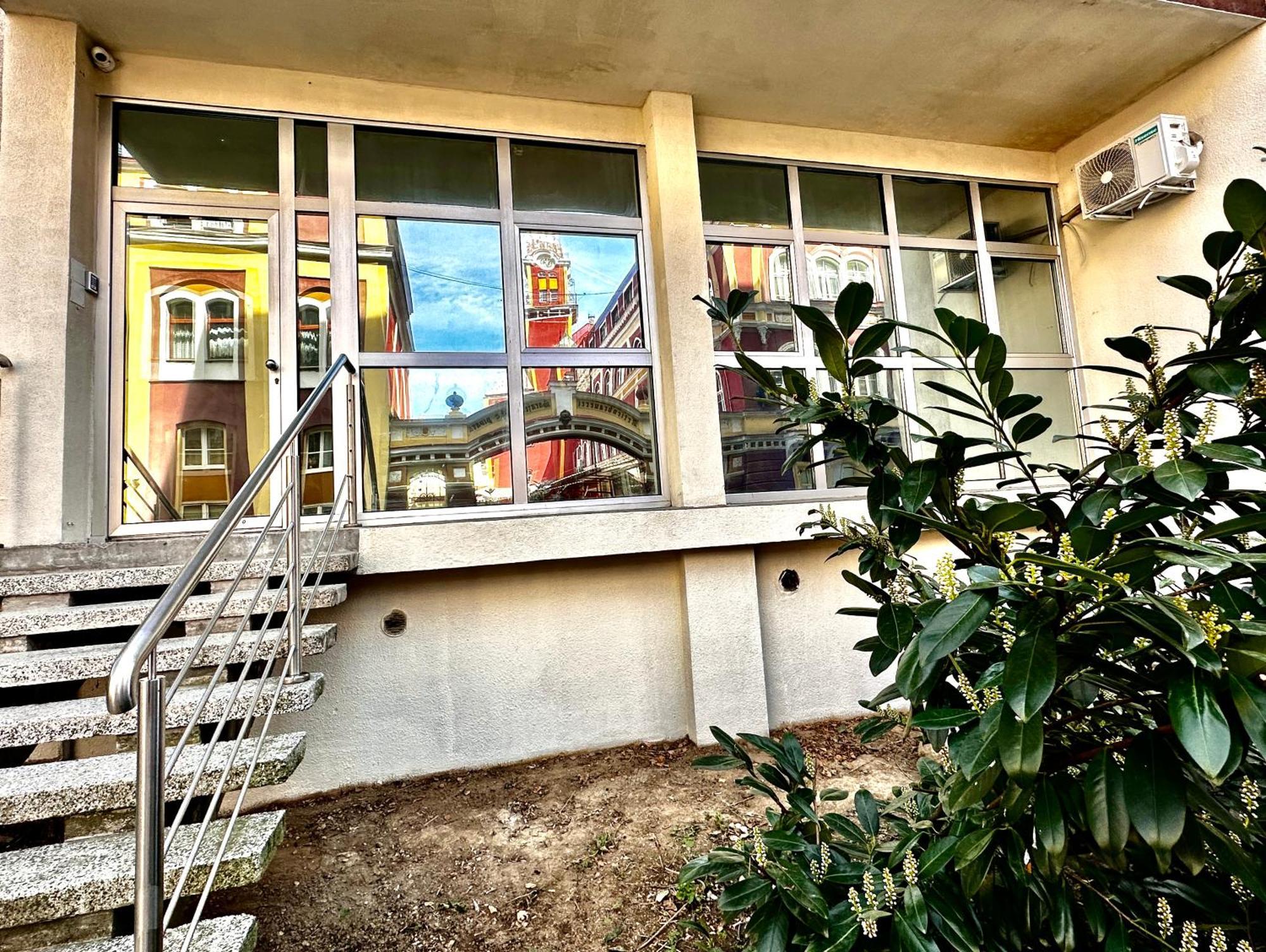 Epicenter Apartment Сараево Екстериор снимка